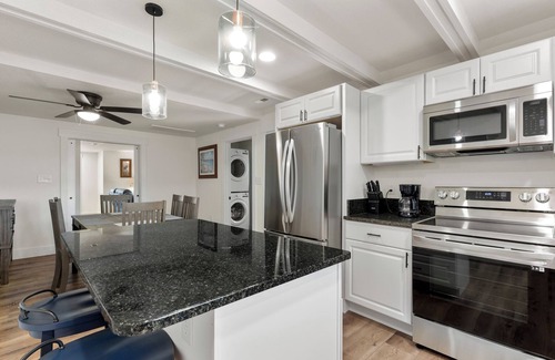 Buxton Casa | White Heron: Sound Views | Pet Friendly
