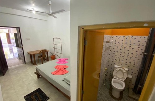 Malabe Casa | white hotel kothalawala