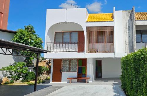 Hat Yai Casa | White house 36 Hatyai