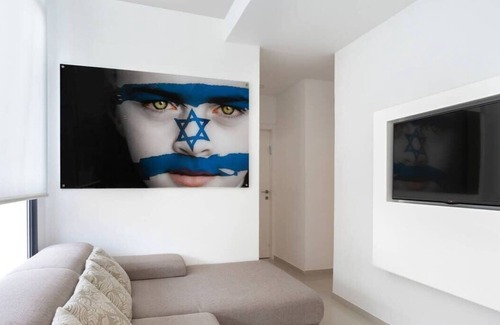 Tel Aviv Apartamento | White House 3BR in Gordon Beach by HolyGuest