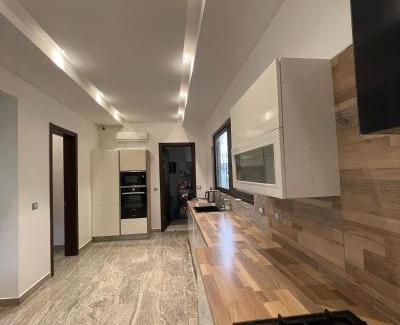 Madina Apartamento | White House