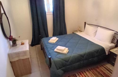 Xifias Apartamento | white house