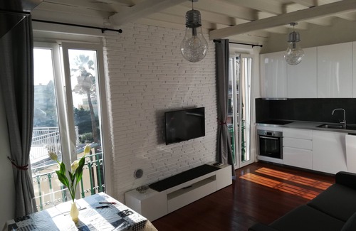 Sant'Ilario Apartamento | Casa Blanca - La Riviera en la ciudad - Mar, sol y cultura