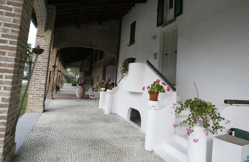 Noceto Casa | "White House" to discover a territory