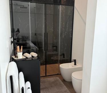 Milan Apartamento | White House Villa con posti auto Milano