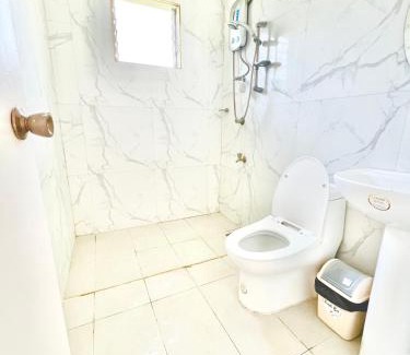 Dumaguete Villa | White House Villa
