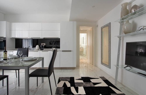 Lonato del Garda Apartamento | White Villa Luxury- CIELO Boutique Apartment 70 m² - 2do piso