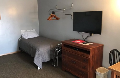 White Lake Hotel | Circle K Campground