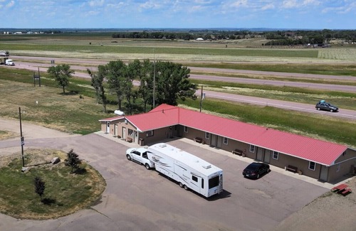 White Lake Cabina | White Lake Lodge - Family Room - Room 1 - Sleeps 5