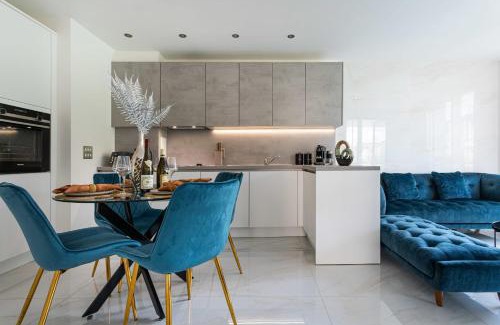 Stratford Apartamento | White Marble Tranquility, Park Side Life
