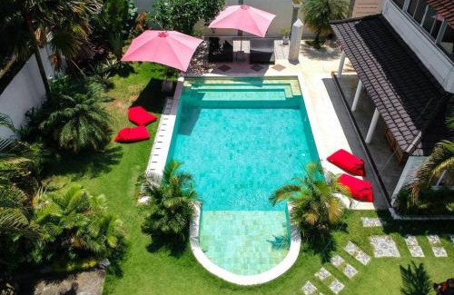 Legian Villa | White Moon - Dream 5br Villa in Legian close to the Beach
