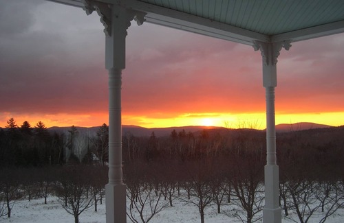 Campton Casa | White Mountain Orchard House