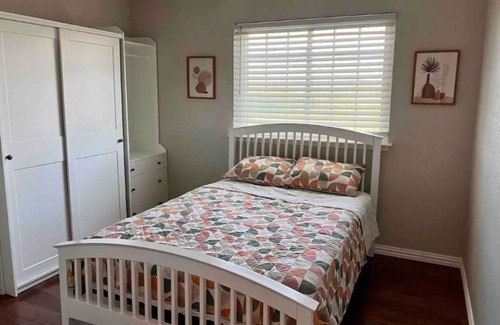 Sugar Land Apartamento | White Oak - Your Home Away From Home