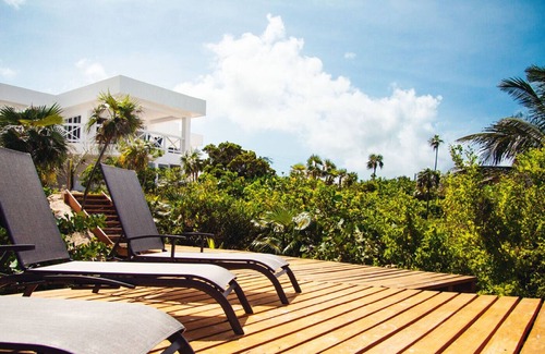 Port Howe Casa | White Ocean Coral - Villa privada en la playa