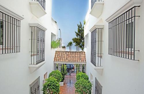 Nikki Beach Casa | White Pearl beach Elviria H1