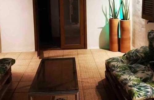 Nijar Casa | White Pearl