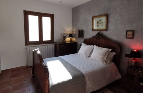 Nijar Casa | White Pearl
