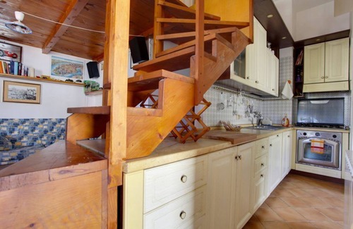 Castelluzzo Casa | White Pearl Holiday House, PRIVATE POOL, FREE WI-FI, all the conforts