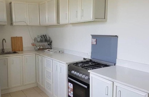 Dodoma Apartamento | White residence dodoma