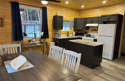 Hillsborough Cabina | White Rock Cabin #4nn