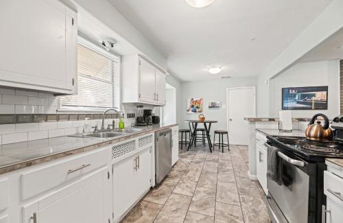 Dallas Casa | White Rock Estate