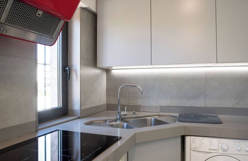 Estoril Villa | White Star House
