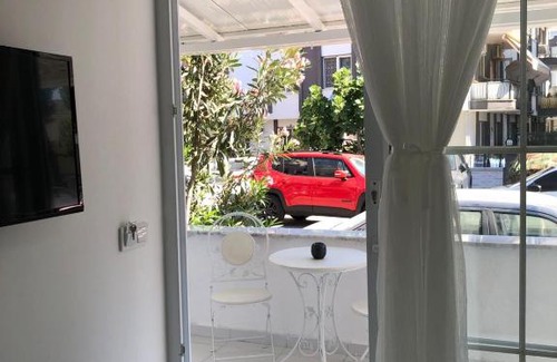 Sarimsakli Cama Y Desayuno | White Suite Rooms