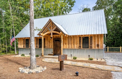 Rising Fawn Casa | White Tail Fawn Cabin