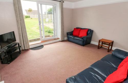 Haverfordwest Casa | White Thorns