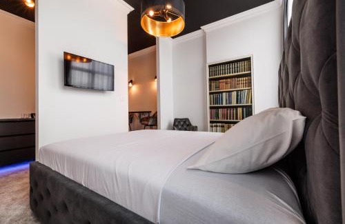 Niksic Apartamento | White unique Apart