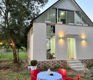 Velipoje Villa | White Villa