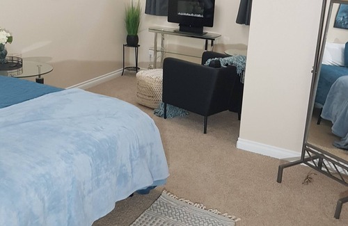Spruce Grove Casa | Whitetail Manor-1600 sq ft 2 bdrm basement suite