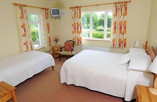 Ballina Cama Y Desayuno | Whitethorn Lodge