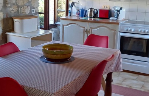 Souel Casa | Whole cozy country cottage in South of France.