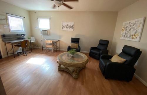 Old North Sacramento Casa | WHOLE Family - Barrette