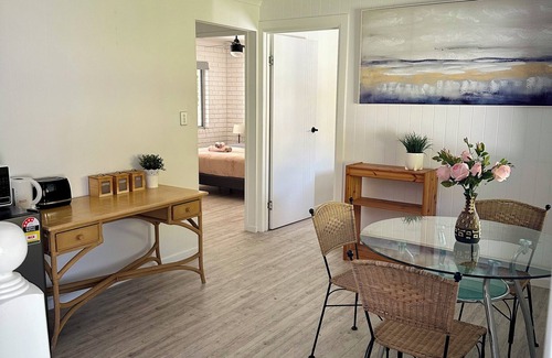Gold Coast Casa | Whole Groud Floor of A double story house 3 bedrooms 1 bathroom