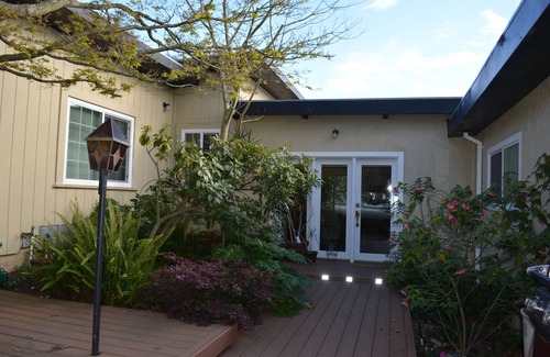 El Cerrito Casa | Whole hilltop house with panoramic SF bay view
