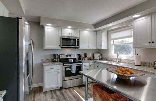 Clarksville Casa | Whole Home 1335 Whitt Ln