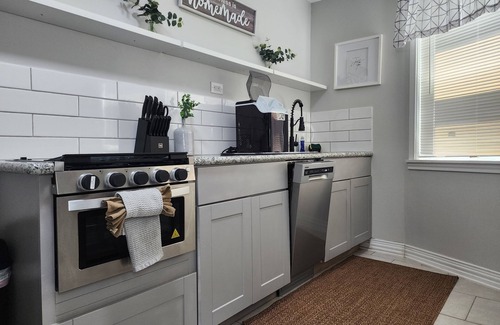 Park Place Casa | Whole Home in Houston with cozy luxury touches