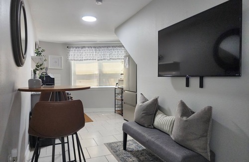 Park Place Casa | Whole Home in Houston with cozy luxury touches