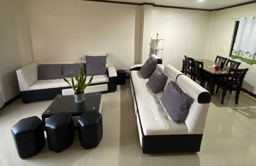 Minglanilla Casa | WHOLE HOUSE and Free Parking SAFE neighborhood