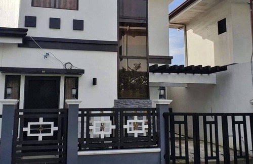 Minglanilla Casa | WHOLE HOUSE and Free Parking SAFE neighborhood