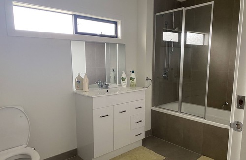 Mernda Casa | Ramez-Tranquil Modern House