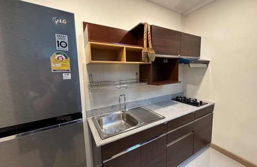 Bang Yi Ruea Casa | Why rent an apartment or condo when you can rent the entire house in Bangkok ?