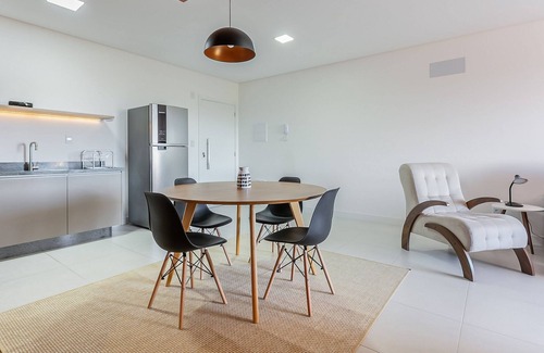 Ingleses Norte Apartamento | WI-FI 400MB | 500m from the Beach | BBQ #IA22D