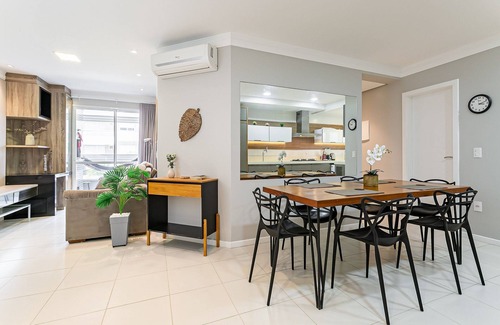 Ingleses Norte Apartamento | WI-FI 500mb | Pool | Barbecue Grill #IA27