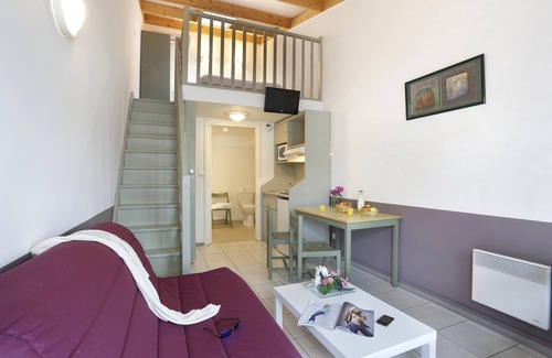 Merville Apartamento | Estudio Mezzanine Près de Toulouse | Wi-Fi Gratuit + Estacionamiento