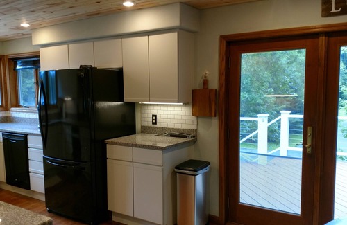 Amery Casa | WI Lake Home con mucho que ofrecer. ¡A solo una hora de las Ciudades Gemelas!