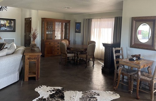 Wickenburg Casa | Wickenburg Roping Capital of the World!
