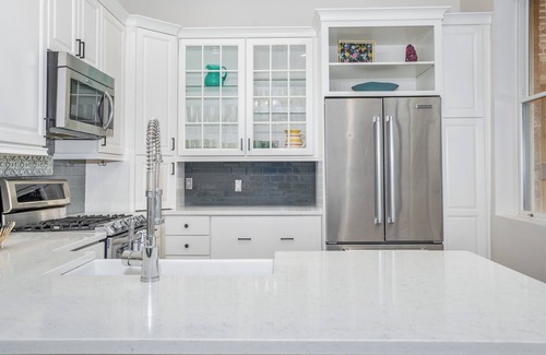 West Town Casa | Wicker Park Entire House, Private Yard and Parking!
